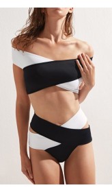 Angelsin Siyah Beyaz Çapraz Bikini Üst